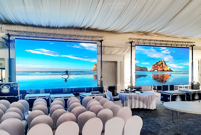 P3.91 ルーマニアの会議会場プロジェクトのフルカラー LED ディスプレイ画面の迅速な分解