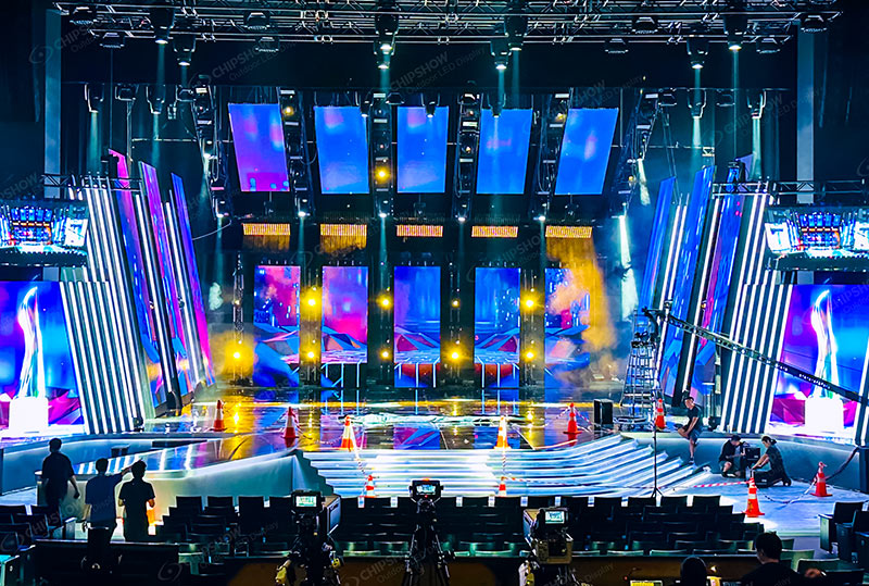 P3.91 東南アジア諸国の大規模授賞式にレンタルスクリーン登場